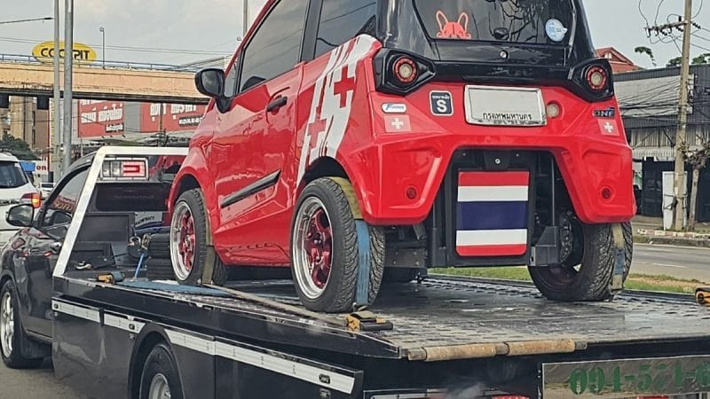 Spot of the Day 7 : The Groovy Thing